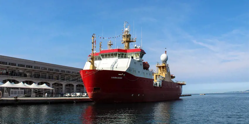 The research vessel Laura Bassi is equipped with Valmet's automation system and analytics tools. 