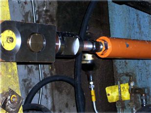 Figure 1 - Example application of slotted linkage design