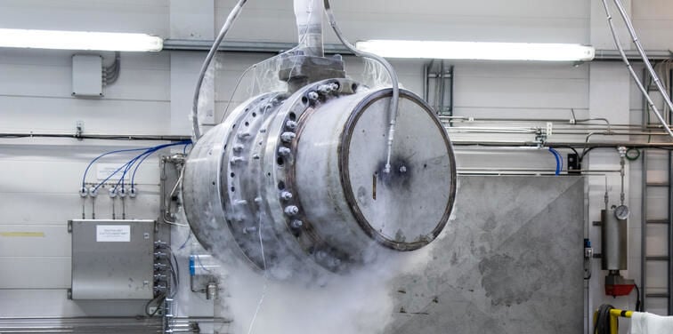 Cryogenic testing of a large industrial valve in a laboratory environmen