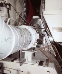 Hamburger Hungaria chose Valmet's HiRun Web Stabilizer blow boxes for better productivity and cost savings.