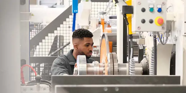 Self-Adjusting Machines