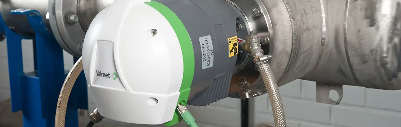 Rotating consistency measurement for critical processes