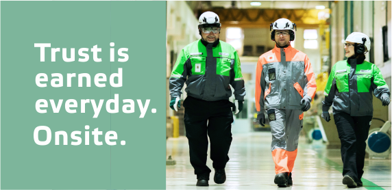 /globalassets/board-and-paper/industry-front-page-blocks/valmet_field_services_photo_3.png
