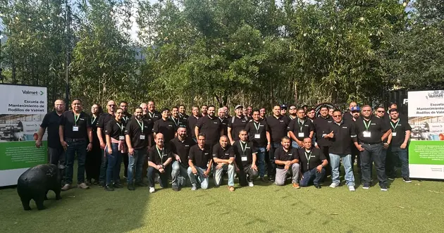 Valmet hosts inaugural Roll Maintenance School in Mexico, showcasing customer excellence through training