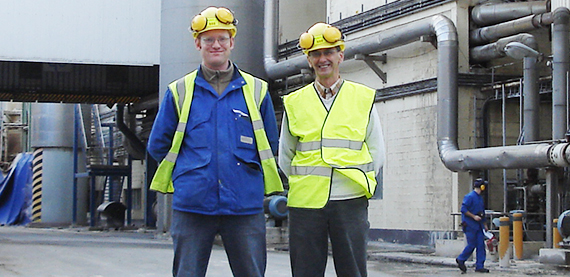 François Zune, Project Engineer (left) and Pierre Carnevali, Mill Projects Manager