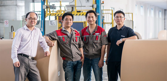箱板纸生产线在安徽山鹰纸业稳定运行