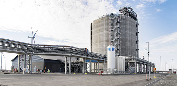 The Tornio Manga LNG Terminal is important locally, since it makes it possible to transport gas to companies outside the existing gas network. Its commercial operations started in the beginning of 2019. 