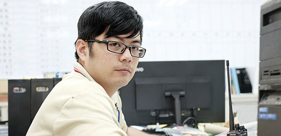 “Valmet has professional service team and a worldwide support team. We feel relaxed when cooperating with them,” comments Song Fu Shen, Specialist for PM 3 at Yuen Foong Yu’s Hsin Wu Mill. 