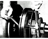 Adjusting the reel primary arm