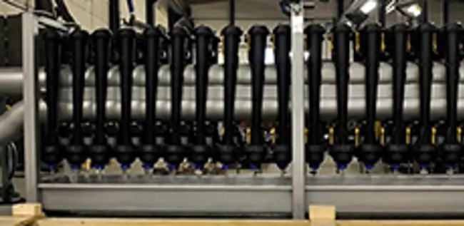 Parallel flow hydrocyclones