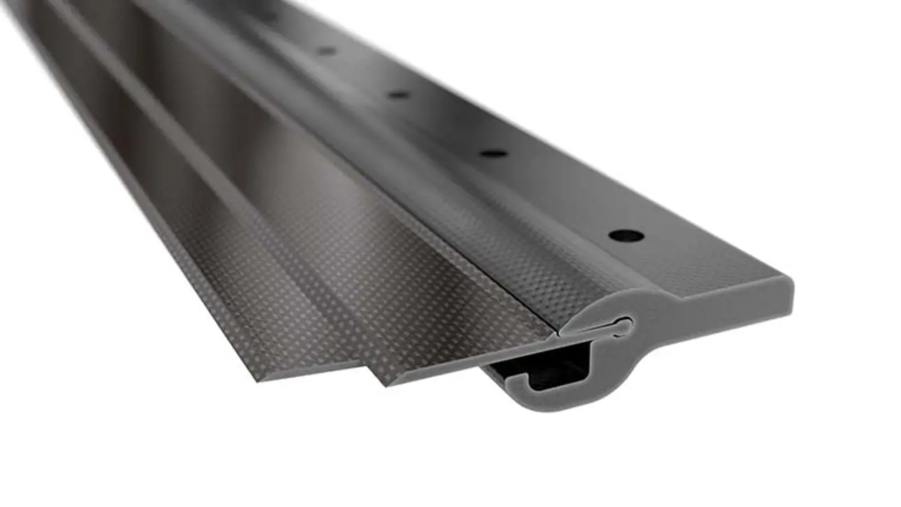 Doctor blade holders for board and paper machines Valmet